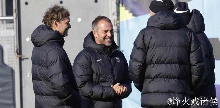 世体：弗里克给全队放假一天，为周末的联赛恢复