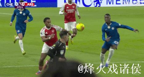 英超-查洛巴梅里诺破门 十人切尔西1-1逼平阿森纳